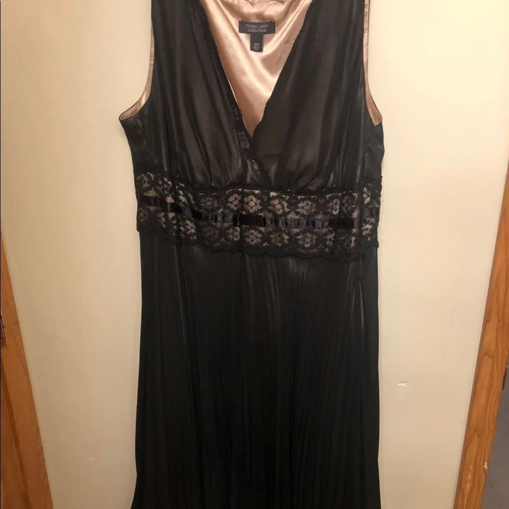Dressbarn women’s collection dress Sz 16W